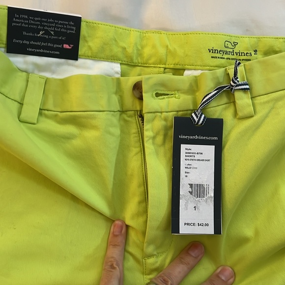 🛍️Vineyard Vines Boy Stretch Breaker Short NWT Lime Tennis Ball Yellow 16 Large - Picture 3 of 6